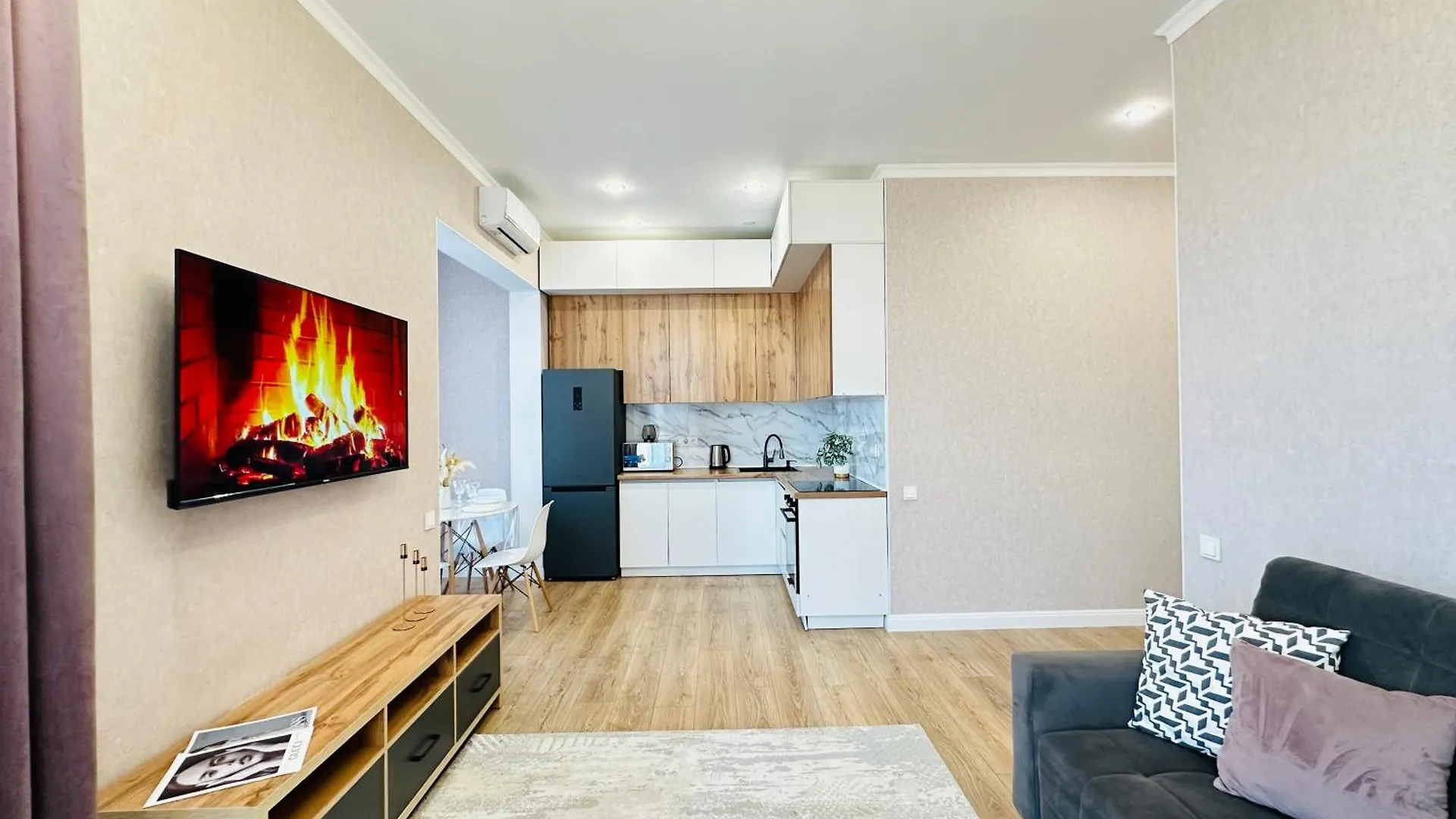 Comfort City Almaty Apartmán